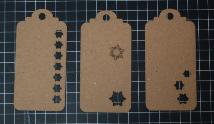Cut Out Tags Snowflake - Click Image to Close